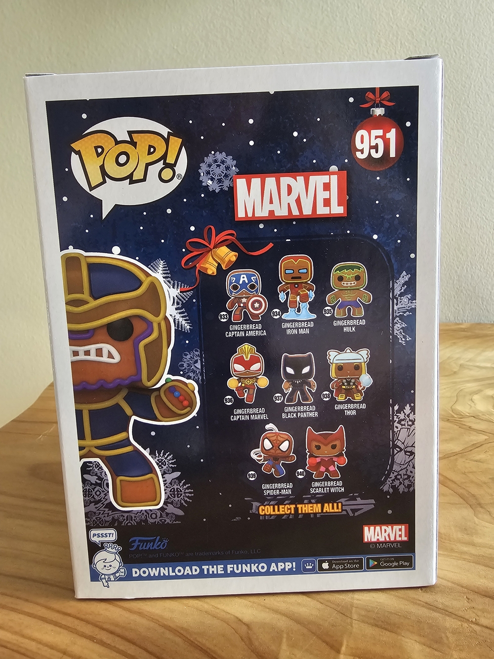 Funko Pop! Marvel 951 Gingerbread Thanos Vinyl Figure - Purple & Gold - Picture 4 of 6